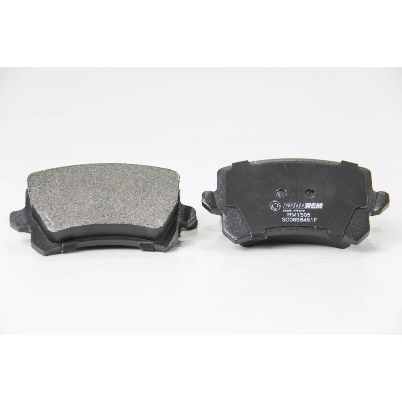 Задние тормозные колодки GOODREM для Caddy III, Golf V, Audi A4 03- RM1305