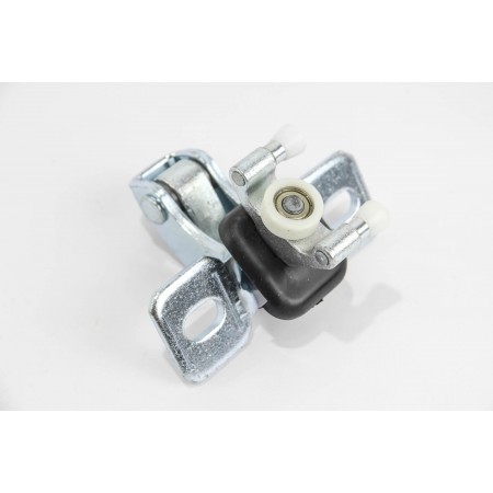 Ролик зсувних дверей GOODREM для Fiat Ducato, Boxer 02-06 середній (з кронштейном)  RM8010