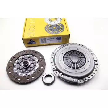 Комплект зчеплення Omega B 2.0 i 94-00 (215mm) (CK9452)
